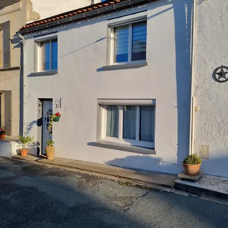 Chez Gladys Chenac Saint Seurin d'Uzet