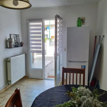 Chez Gladys * Chenac Saint Seurin d'Uzet